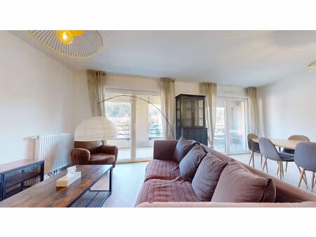 appartement meublé  20 boulevard charles de gaulle à besançon  3 pièces 69 m2