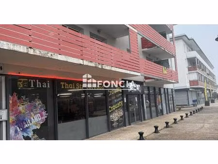 haut cenon  t3 à renover avec balcon et parking sous sol