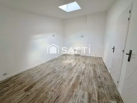 vente maison 2 pièces 54 m² les mées (04190)
