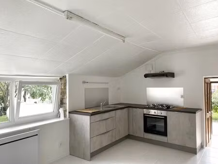 t3 avec terrasse et double parking