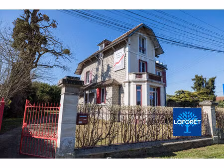 belle demeure de 191 m2 à la chapelle-en-serval