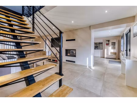 vente maison 9 pièces 290 m² saint-denis-lès-bourg (01000)