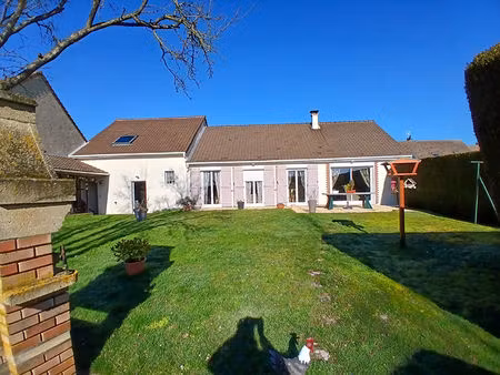 vente maison 5 pièces  132.00m²  cergy