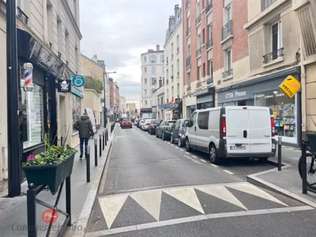 location locaux professionnels 61 m² à bois-colombes (92270)  19 080 €