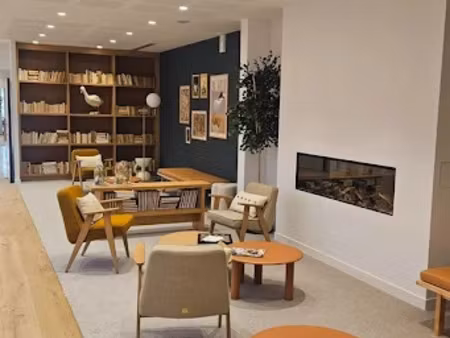 location locaux professionnels 23 m² à chennevieres-sur-marne (94430)  15 600 €