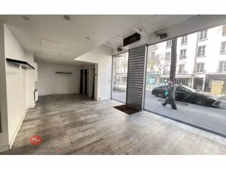 location locaux professionnels 76 m² à paris 17ème (75017)  45 600 €