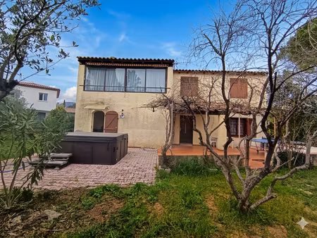 cuers - maison individuelle 130 m² avec t2 indépendant - terrain 662 m²