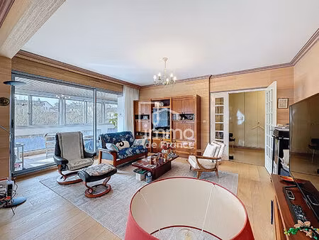 appartement oyonnax 5 pièce(s) 138 m2