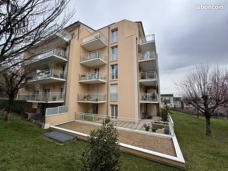 appartement 2 pièces 61 m²