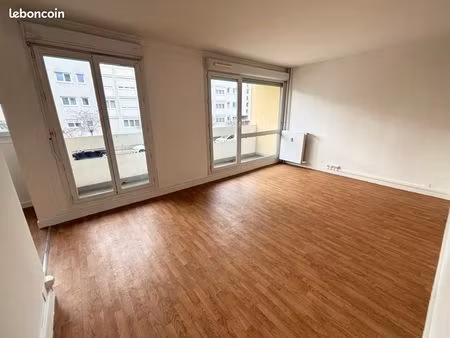 appartement 3 pièces 63 m²