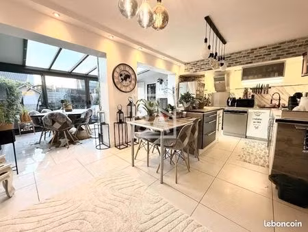 maison 5 pièces 100 m²