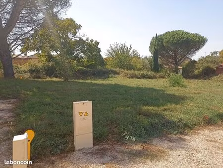 terrain 1 200 m² montaigut sur save