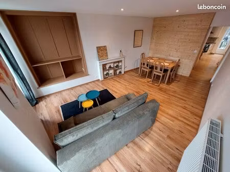 t3 meublé 70 m² avec grande terrasse – 2 chambres – proche centre le puy