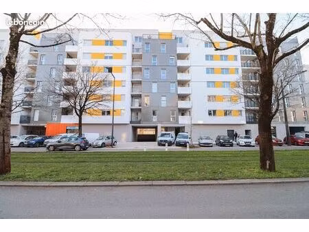 appartement 4 pièces 83 m²