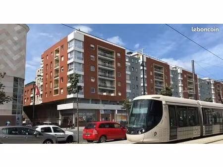 studio meublé 16m2 gare - université