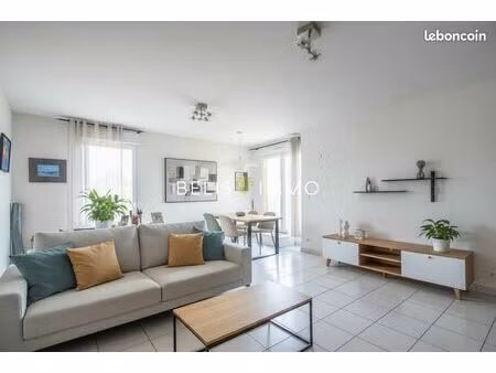 appartement 3 pièces 79 m²