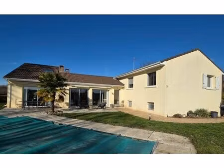 maison gourdon 171 m² t-5 à vendre  425 000 €