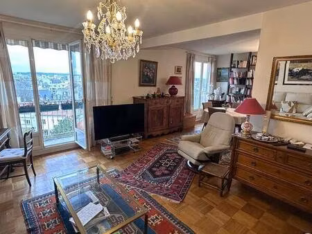 reims - secteur moissons appart + parking