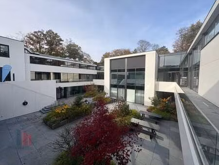 388 m² de bureaux prêts à l'emploi le long de la kortrijk...