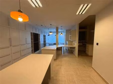 instapklare kantoorruimte of praktijkruimte. reeds voorzien