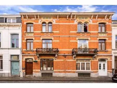 un bijou d’architecture signé léon delune