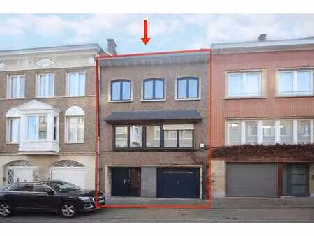 a louer : maison 4 chambres + jardin