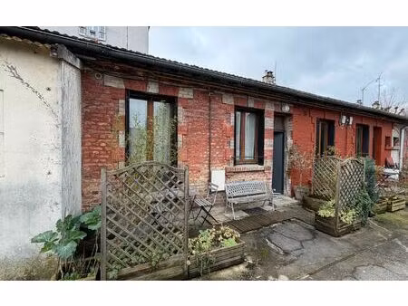 location maison  28.16 m² t-2 à champigny-sur-marne  839 €