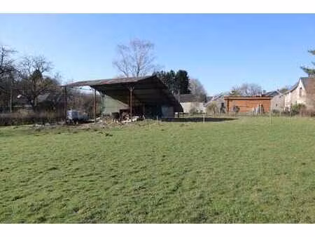 terrain idéalement situé à tavier (berleur)