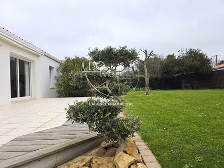 maison t5 sur 1500 m² de terrain