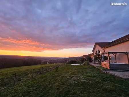 maison individuelle 146 m² – terrain 1200 m² – dpe b – calme absolu