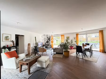 à 10 minutes de bourges