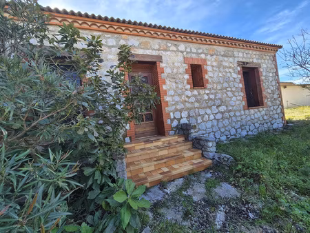 maison t4 bis de 73 m2 avec 20 m2 de terrasse et 400 m2 de j