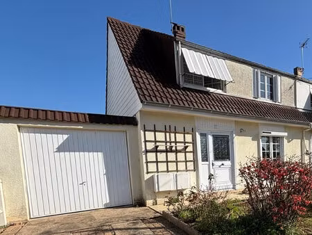 vente maison 5 pièces  80.00m²  fourchambault