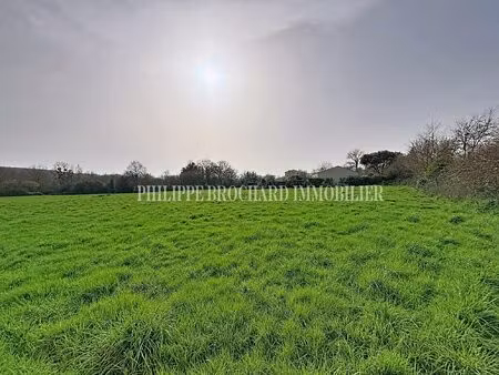 terrain constructible 724 m²