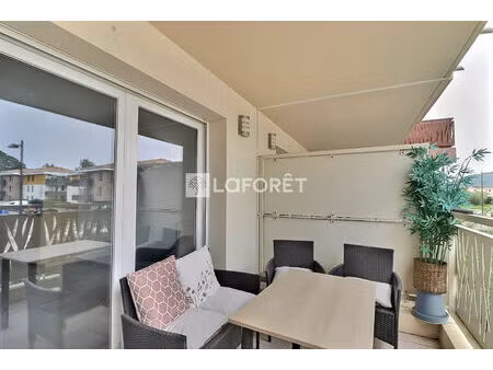 appartement cuers 3 pièces 59 m2