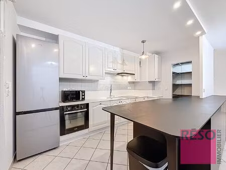 t4 meuble annemasse 103 m²