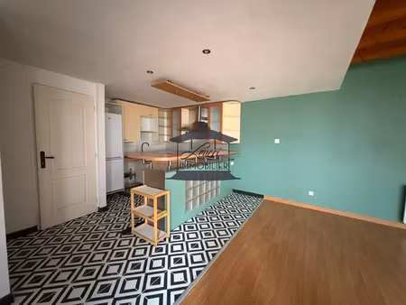 à la location appartement t3 proche de la place turenne avec