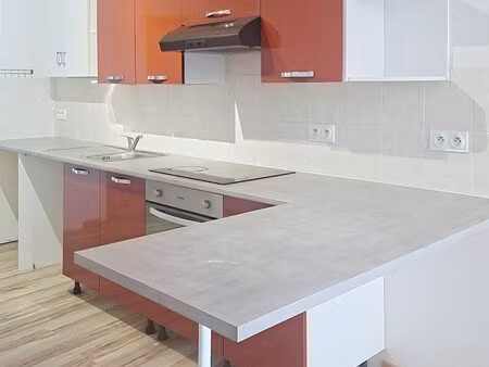 réalmont centre - maison t3bis