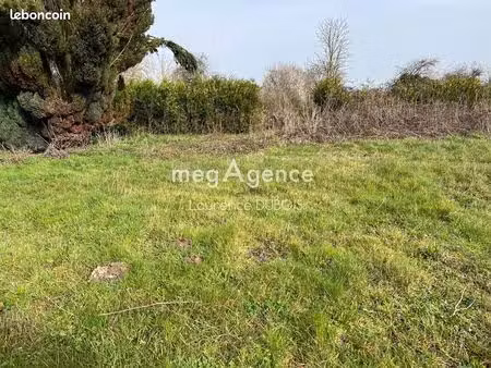 terrain 919 m² bajus