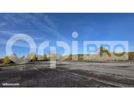 terrain 4 200 m² soissons