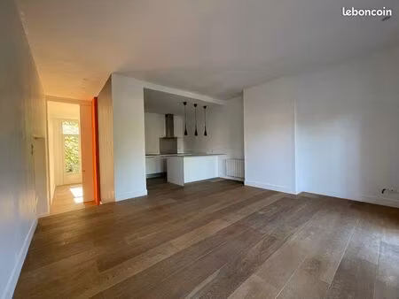 appartement t3 avec terrasse et parking – romarin