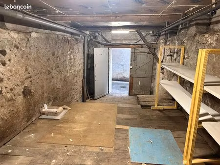 local garde-meubles centre ville