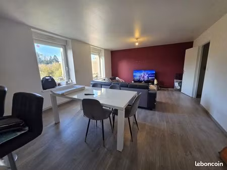 appartement 3 pièces 90 m²