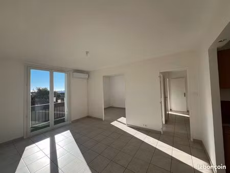 t3 lumineux 66 m² avec balcon - 2min du centre