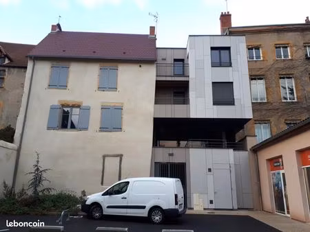 appartement 3 pièces 85 m²