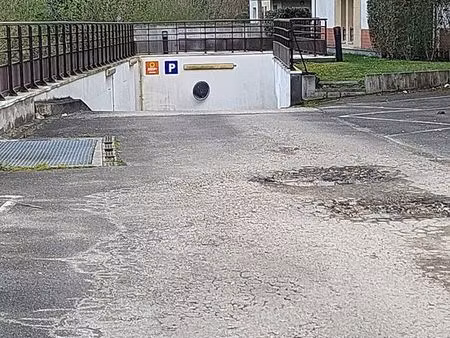 parking souterrain sécurisé