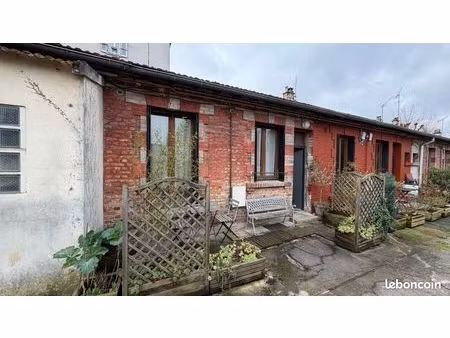 maison 2 pièces 28 m²