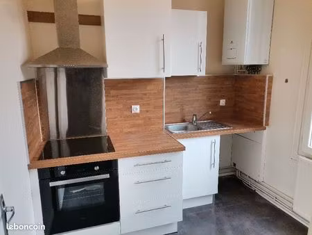 trois pieces proche mediatheque