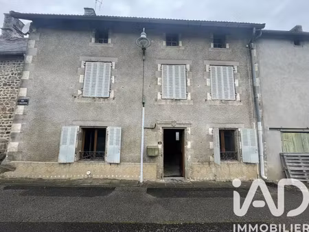 maison à giat (63620)