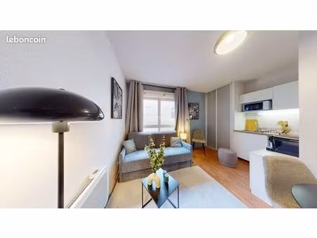 studio 2 pièces 19 m²